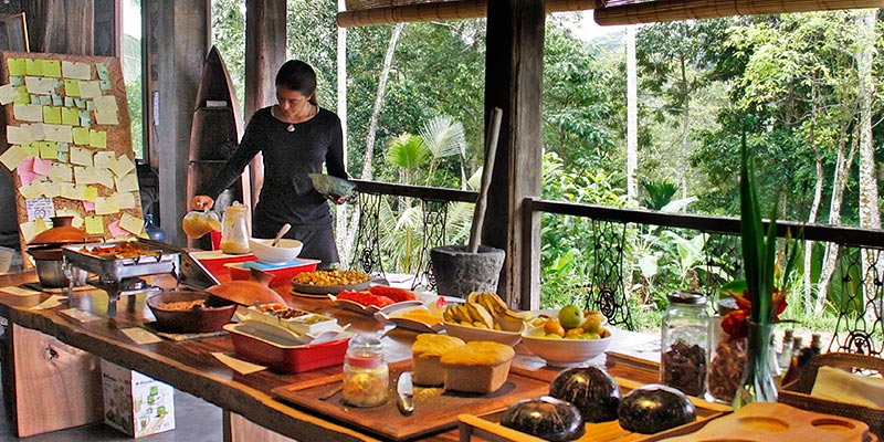 Bali Silent Retreat - Garden to table food at the lodge