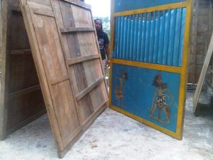 Limasan wh wall